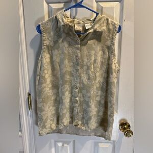 EP Pro Gold Women’s‎ Sleeveless Button Up Top 100% Silk Floral Light Green Large